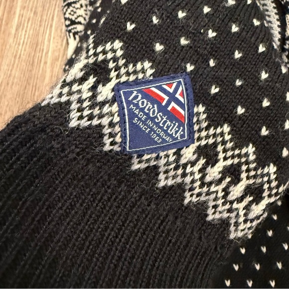 Vintage Nordstrikk Nordic Cardigan Women’s S Black White Fair Isle Virgin Wool - Picture 8 of 9